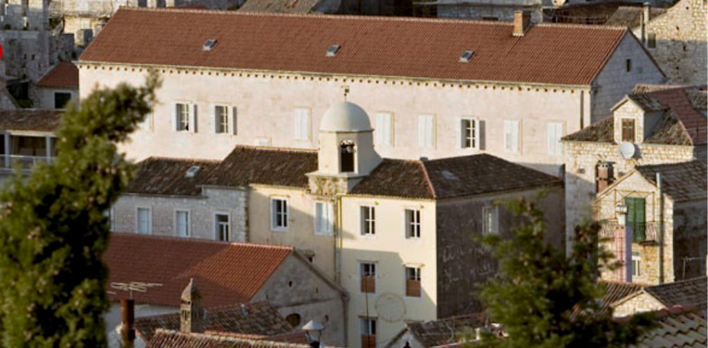 HVAR – Benediktinski samostan »Sv. Ivana i Sv. Antuna« | topohvar